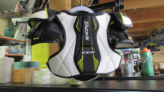 Used CCM Super Tacks Youth Large Hockey Shoulder Pads