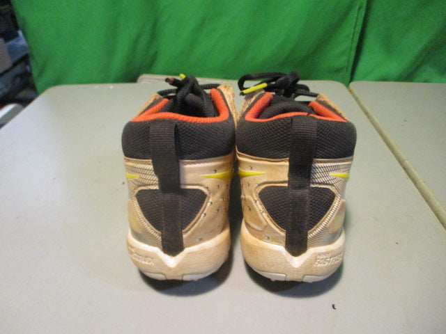 Load image into Gallery viewer, Used Nike Alpha Fastflex Size Youth 4 Cleats
