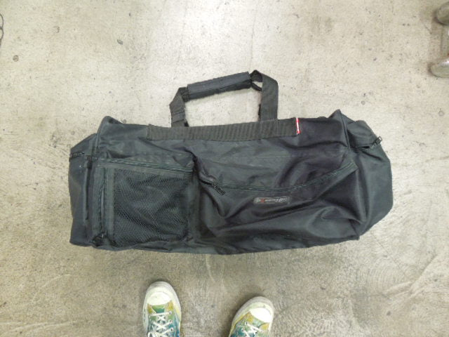 Load image into Gallery viewer, Used Dunlop Tennis Racket Duffle Bag Holds 6 Rackets Minimum
