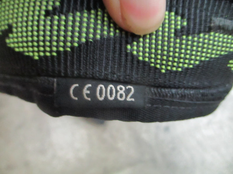 Load image into Gallery viewer, Used Black Diamond XL Climbing Sit Harness
