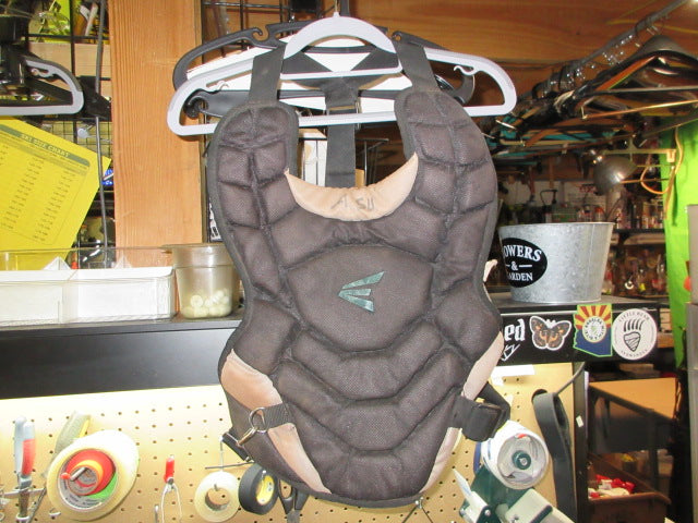 Load image into Gallery viewer, Used Easton Catchers Chest Protector - 9-12
