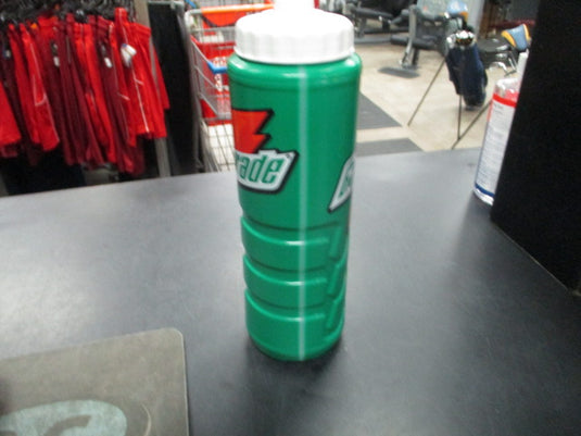 32 OZ. Gatorade Water Bottle