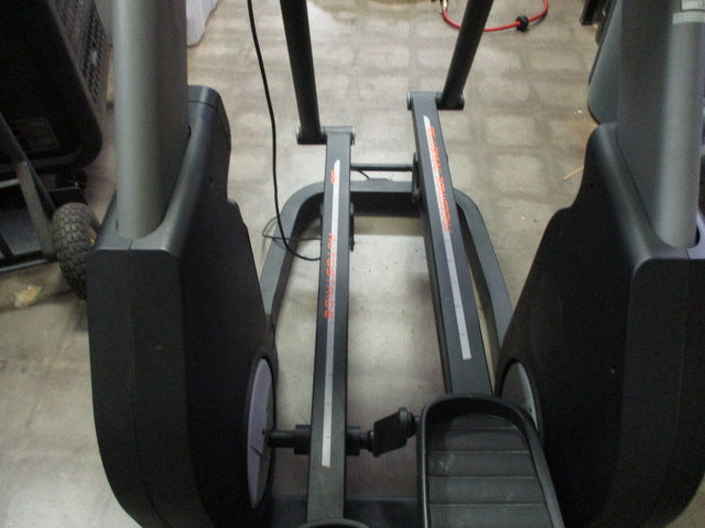 Load image into Gallery viewer, Used Nordic Track Freestride Trainer FS9i Elliptical
