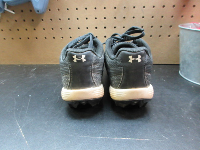 Load image into Gallery viewer, Used Under Armour Glyde Sola RM Softball Cleats - Size Youth 3
