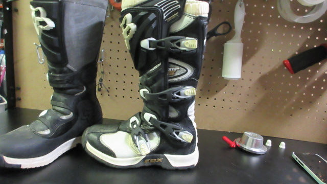 Load image into Gallery viewer, Used Fox Comp 5 Womens Motorcross Boots Size 8 - Black / White
