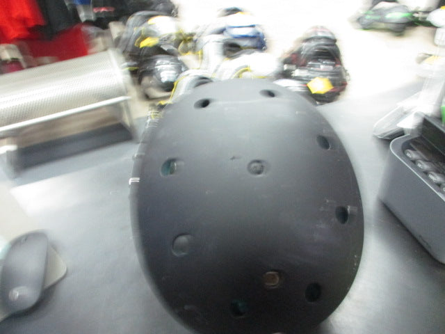 Load image into Gallery viewer, Used Schutt AIR XP Adult Medium Football Helmet ( no jaw pads )
