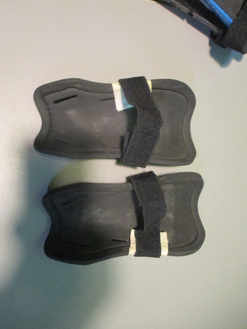 Load image into Gallery viewer, Used Score Size Small Shin Guards
