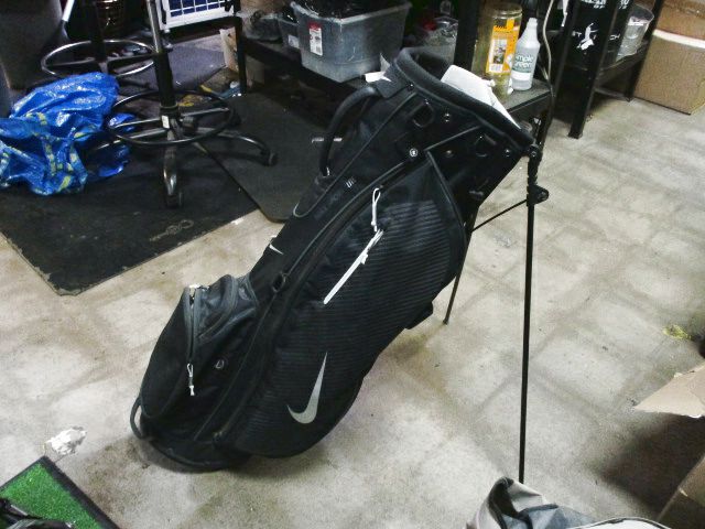 Load image into Gallery viewer, Used Nike Sport Lite Golf Stand Bag
