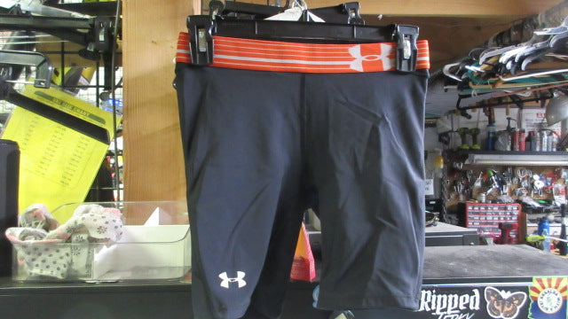 Load image into Gallery viewer, Used Under Armour Softball Sliding Shorts
