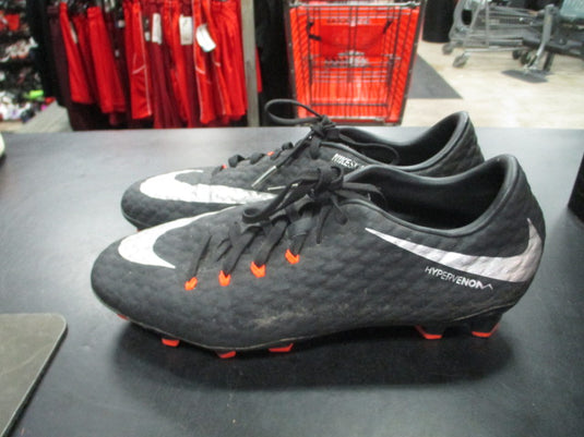 Used Nike HyperVenom Size 6.5 Soccer Cleats