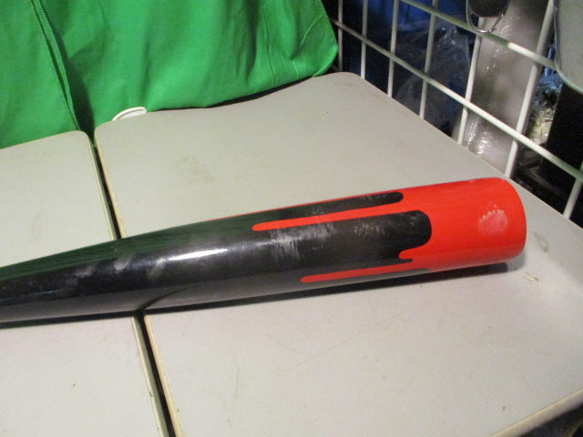 Load image into Gallery viewer, Used Juiced JB45 Strawberry Drip  Hard Maple 33&quot; Wood Bat
