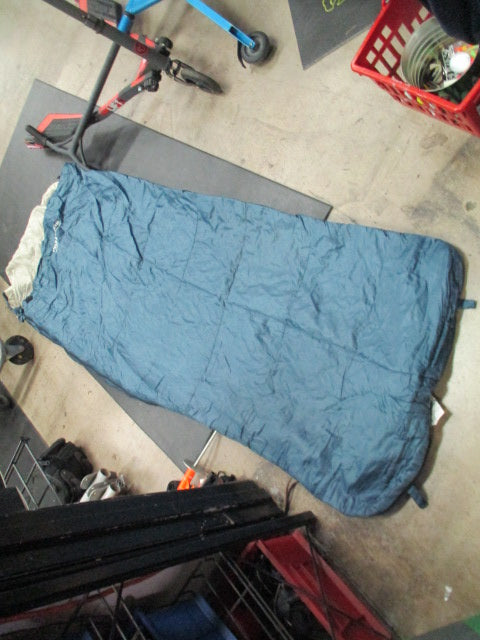 Used Field & Sream 1871 Campign Sleeping Bag