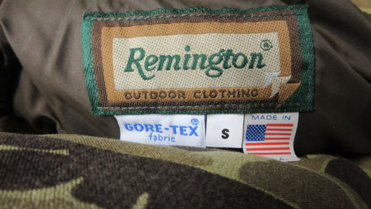 Used Vintage Remington 4 in 1 Reversible Multi-Layer Jacket Adult Size Medium