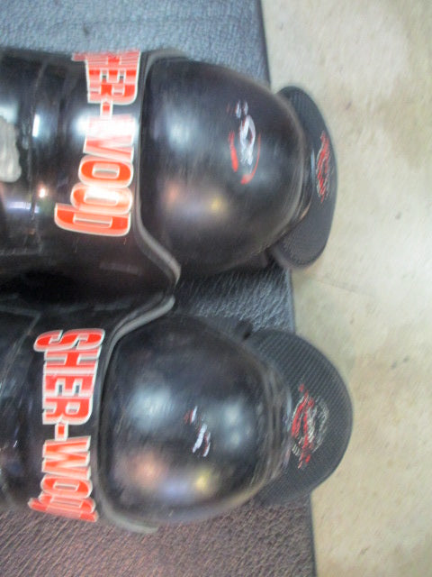 Used Sher-Wood Face Off 600 15" Hockey Shin Guards