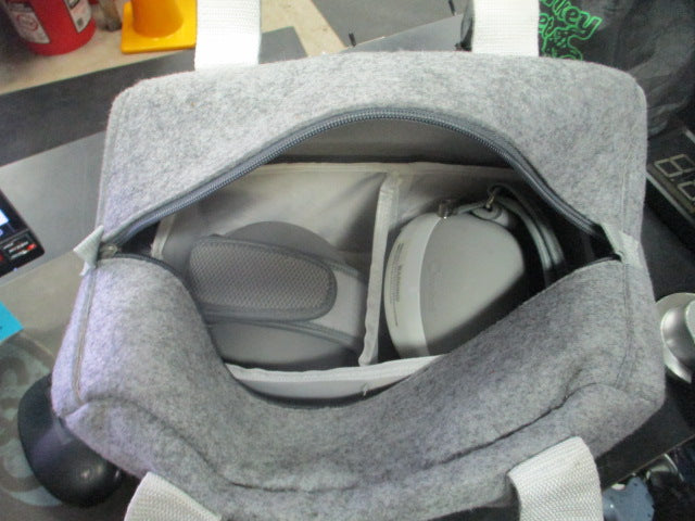 Load image into Gallery viewer, Used Omni Ball Body weight training equipment with FEWDM Bag
