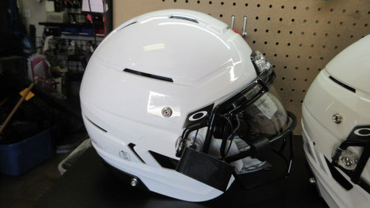 New Schutt 2026 F7 Air Elite Youth Football Helmet - Size Large