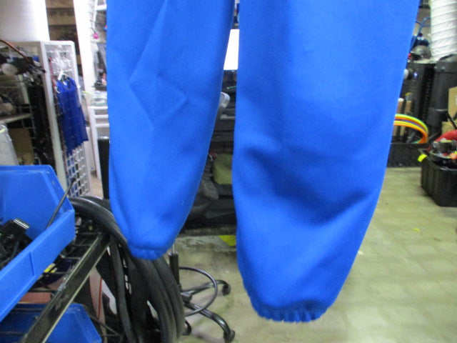 Load image into Gallery viewer, Used Mizuno elastic Bottom Size XS Softball Pants

