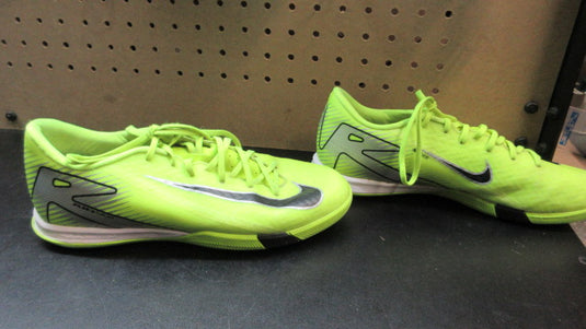 Used Nike Mercurial Vapor 16 Academy Indoor Soccer Shoes - Size 6