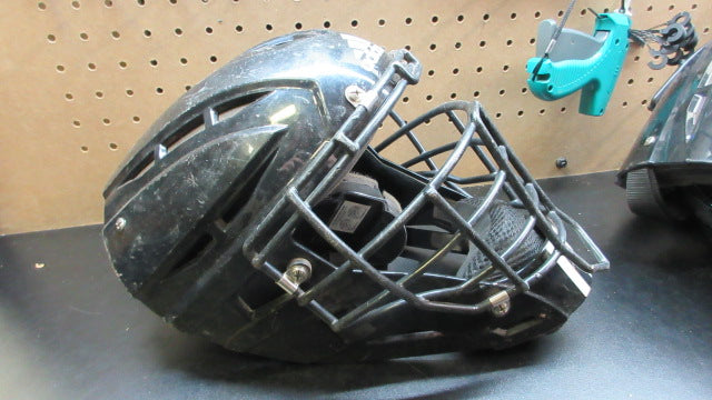 Load image into Gallery viewer, Used Adidas Catchers Helmet - Size 6 1/4&quot; - 7&quot;
