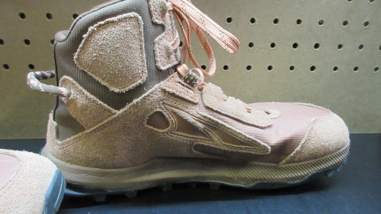 Used Altra Lone Peak Hiker Women's Shoes - Size 7.5