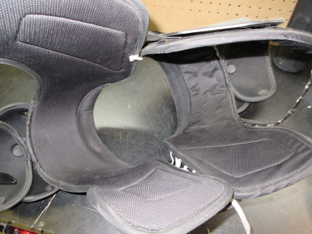 Load image into Gallery viewer, Used Xenith Velocity 2 Youth TD Football Shoulder Pads - Size Medium
