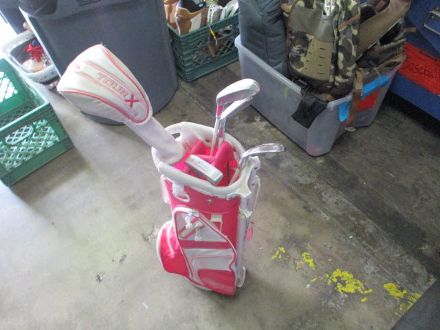 Load image into Gallery viewer, Used Tour X Pink 6 Piece JR GOLF SET (Bag Missing Strap) Right Hand
