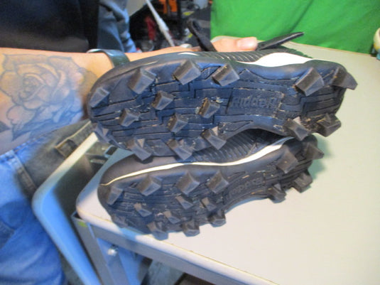 Used Riddell Heater Mid Strap Size 2 Cleats