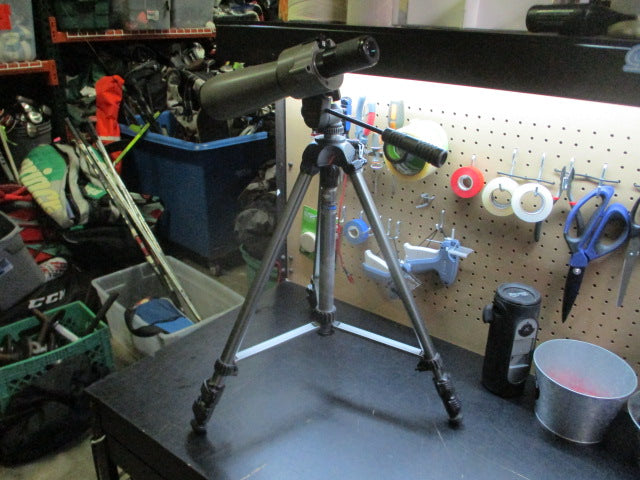 Load image into Gallery viewer, Used Bushnell Spacemaster 11 Vangaurd 20-08-58 Telescope
