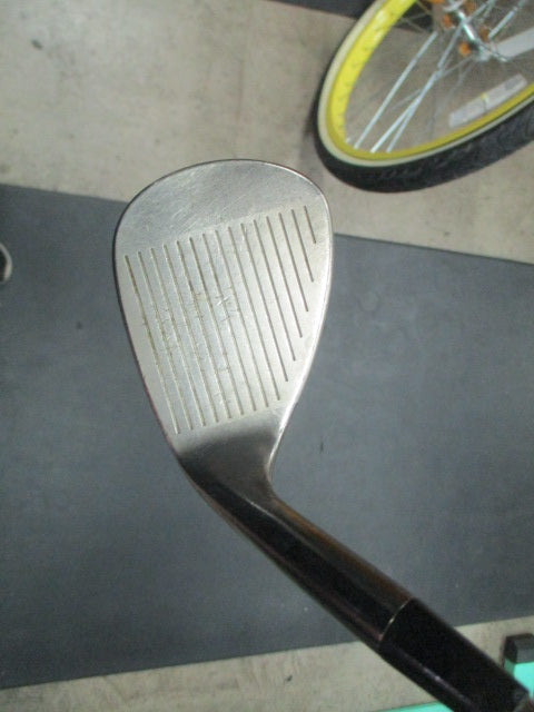 Load image into Gallery viewer, Used Mizuno MP T Series 8 Deg 53 Deg Wedge - RH
