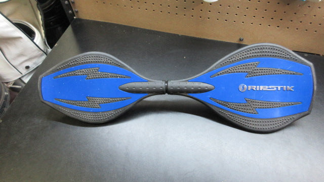 Load image into Gallery viewer, Used 27&quot; Ripstik - Blue
