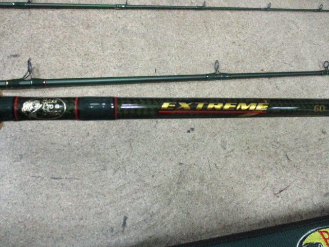 Load image into Gallery viewer, Bass Pro Shop Extreme XTR66MHT-3 6"6" Med HVY 10-20# FLY ROD With case

