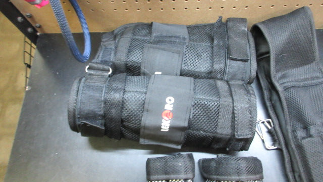 Load image into Gallery viewer, Used LEKÄRO Adjustable Weighted Set ( Ankle, Wrist, Vest)

