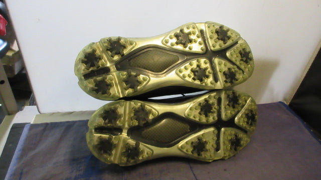 Load image into Gallery viewer, Used Aleck Golf Shoes Adult Size 7
