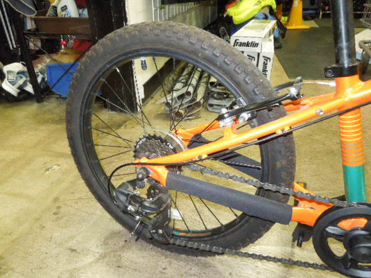 Used Cannondale Kids Trail 20 in Orange