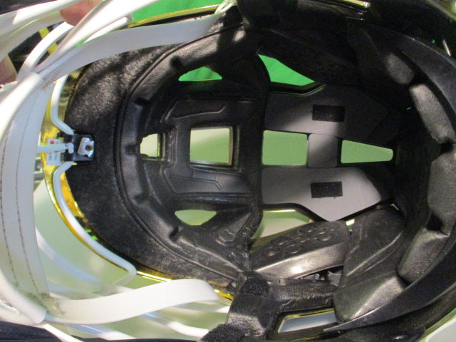 Load image into Gallery viewer, Used Cascade S Gold OSFM Lacrosse Helmet
