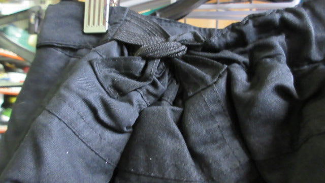 Load image into Gallery viewer, Used Cherokee Winter Snow Pants - Size Small
