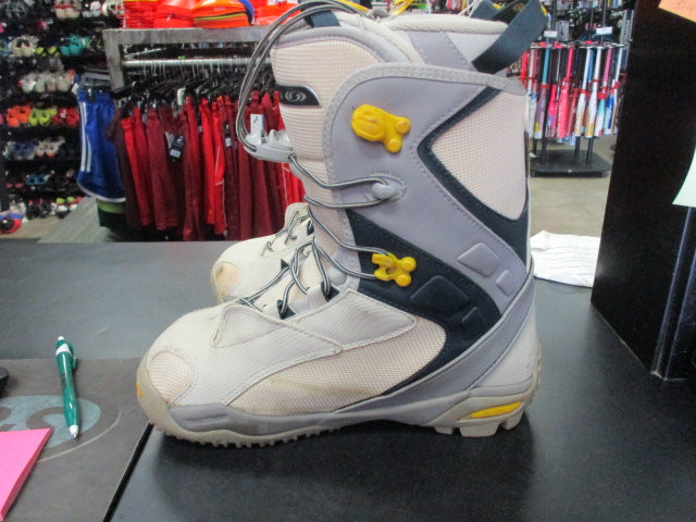 Load image into Gallery viewer, Used Salomon Autofit Sie Womens 7.5 Snowboard Boots (Has Wear)
