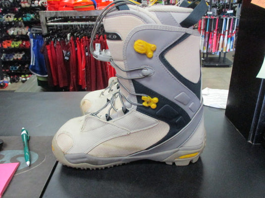 Used Salomon Autofit Sie Womens 7.5 Snowboard Boots (Has Wear)