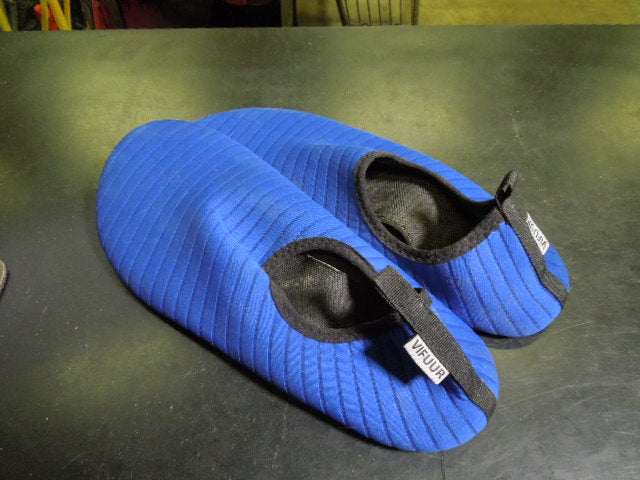 Load image into Gallery viewer, Used Vifuur Barefoot Water Shoes Size 46/47
