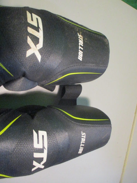 Load image into Gallery viewer, Used STX Stallion 200 Size Large Lacrosse Elbow Pads
