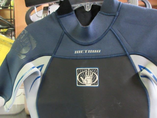 Load image into Gallery viewer, Used Body Glove Method Wetsuit - Size Junior 14
