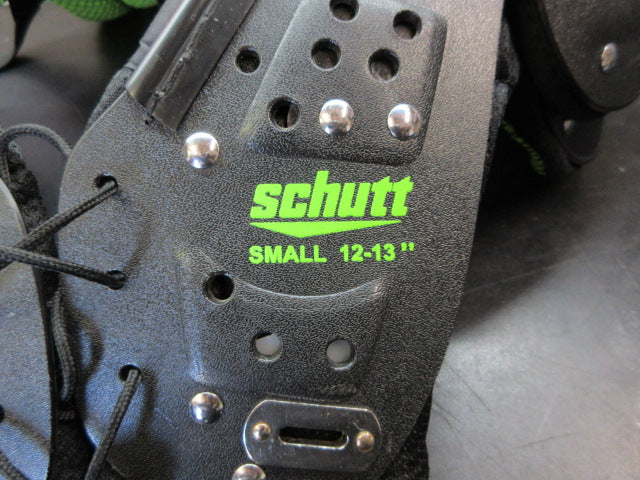 Load image into Gallery viewer, Used Schutt Y Flex 4.0 Football Shoulder Pads - Size Small 12"-13"
