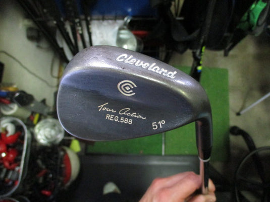 Used Cleveland Tour Action Reg. 588 Right Hand 51º Gap Wedge