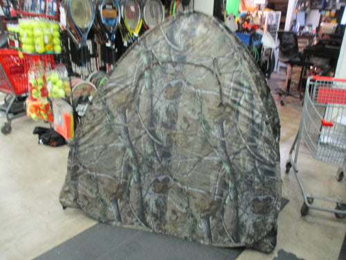 Used Ameristep Hunting Gunner Blind