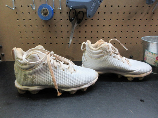 Used Under Armour Spotlight Franchise RM 2.0 Jr. Football Cleats - Size Youth 3