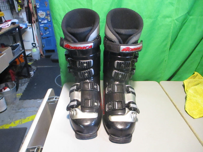 Load image into Gallery viewer, Used Nordica Grand Prix Size 27.5" (9.5) Downhill Ski Boots

