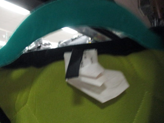 Used Pure Hockey Youth Medium Hockey Shoulder Pads