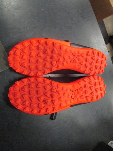 Used Puma Turf / Indoor Soccer Shoes Size 3C