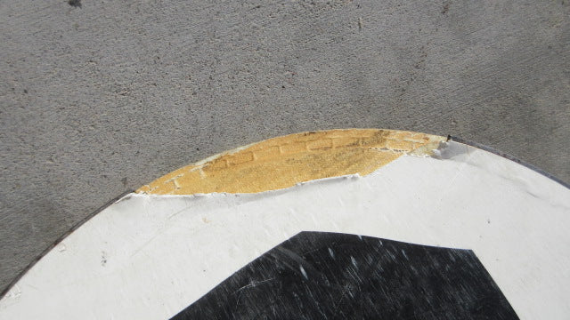 Load image into Gallery viewer, Used StepChild Latchkey 152cm Snowboard (Damage On Front)
