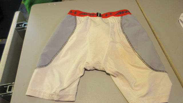 Load image into Gallery viewer, Used Under Armour Compression Shorts W/ Cup Holder
